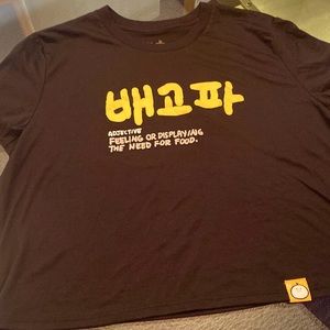 Black tshirt M